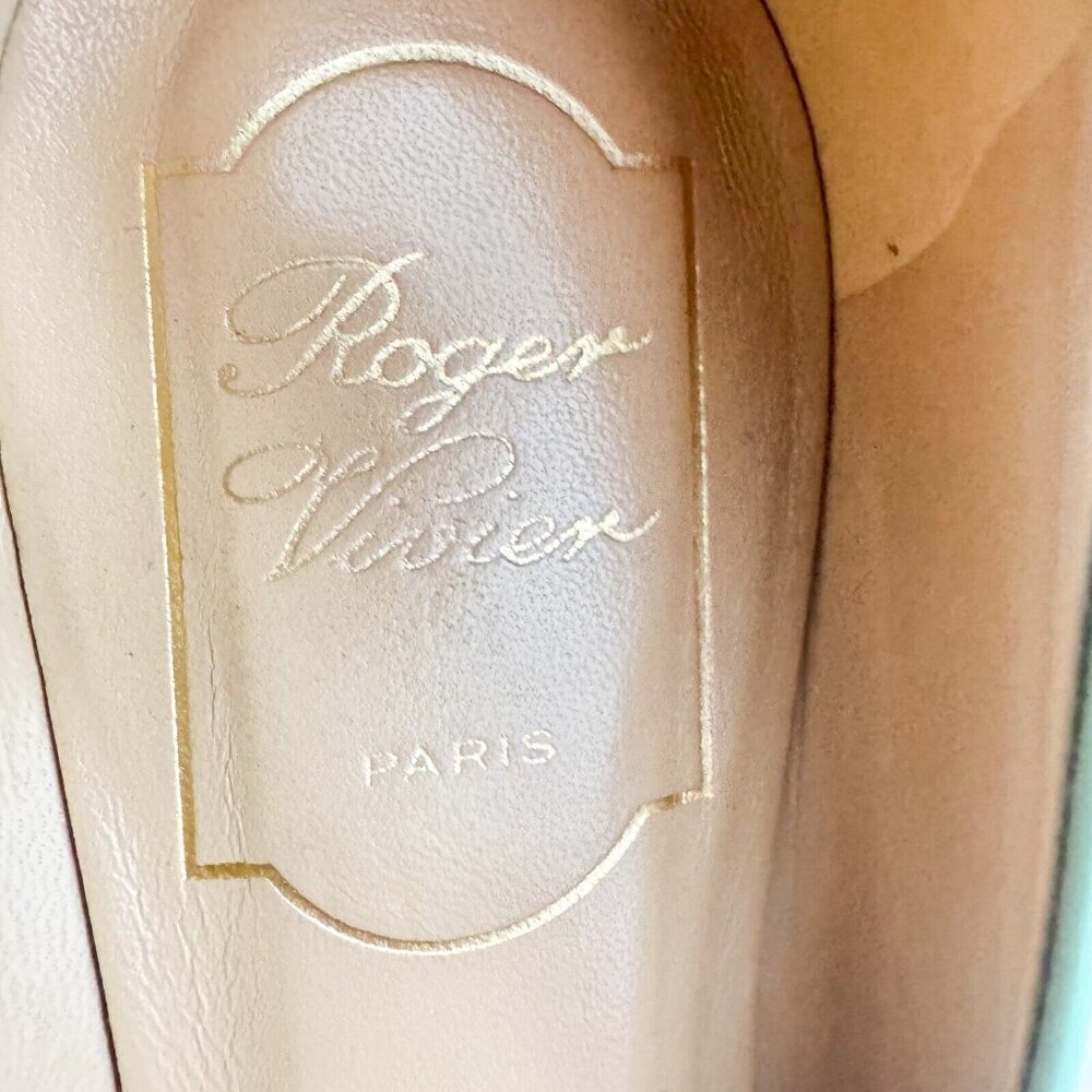 Roger Vivier Sea-foam Green Classic Buckle Accent Pointy Toe Flats  36.5 - Picture 11 of 12